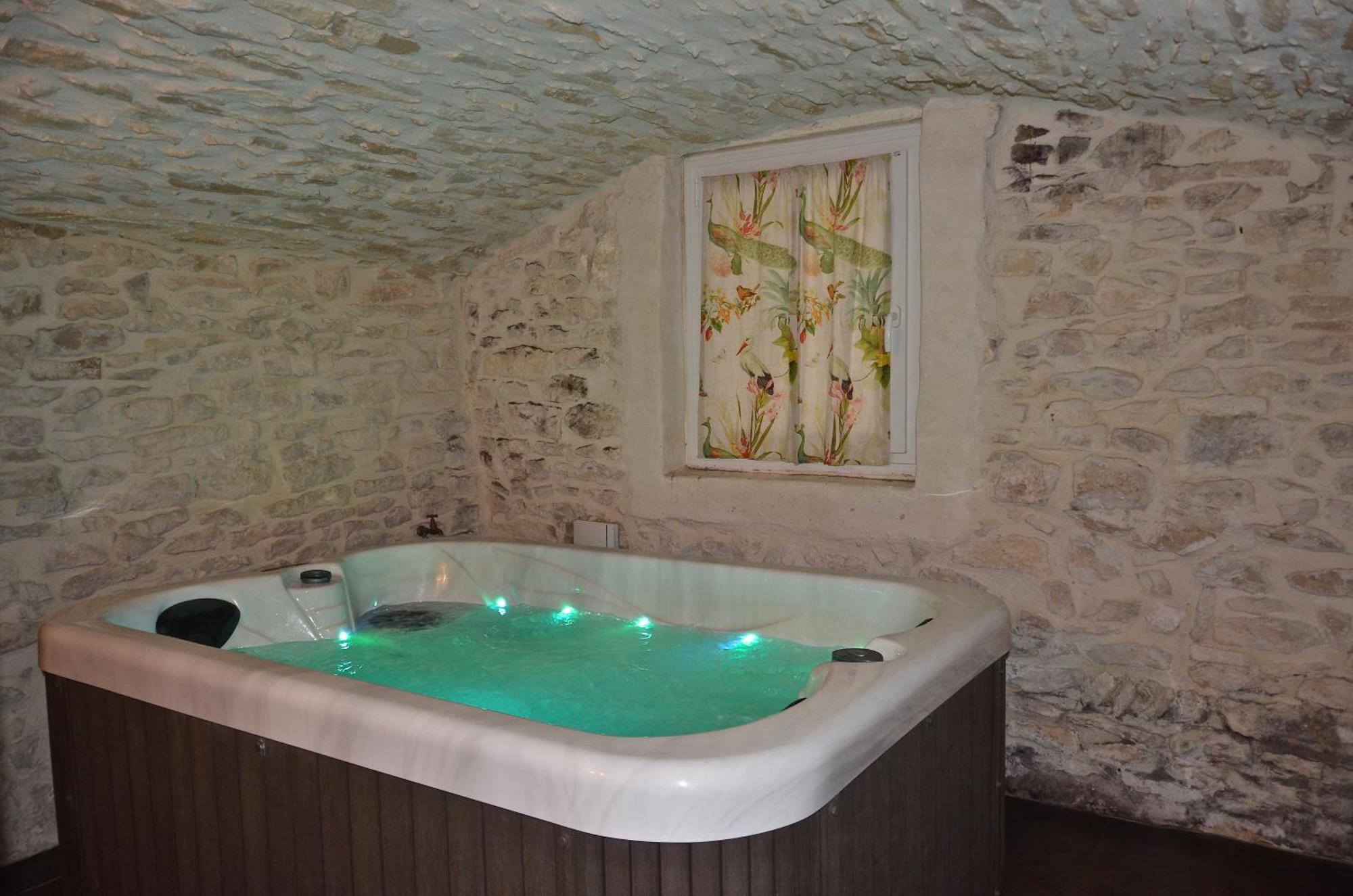 Locus Amoenus Bed and Breakfast Lirac Buitenkant foto